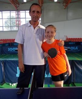 Sportivii de la Iris Borş se pregătesc pentru barajul de promovare în liga a II-a la tenis de masă